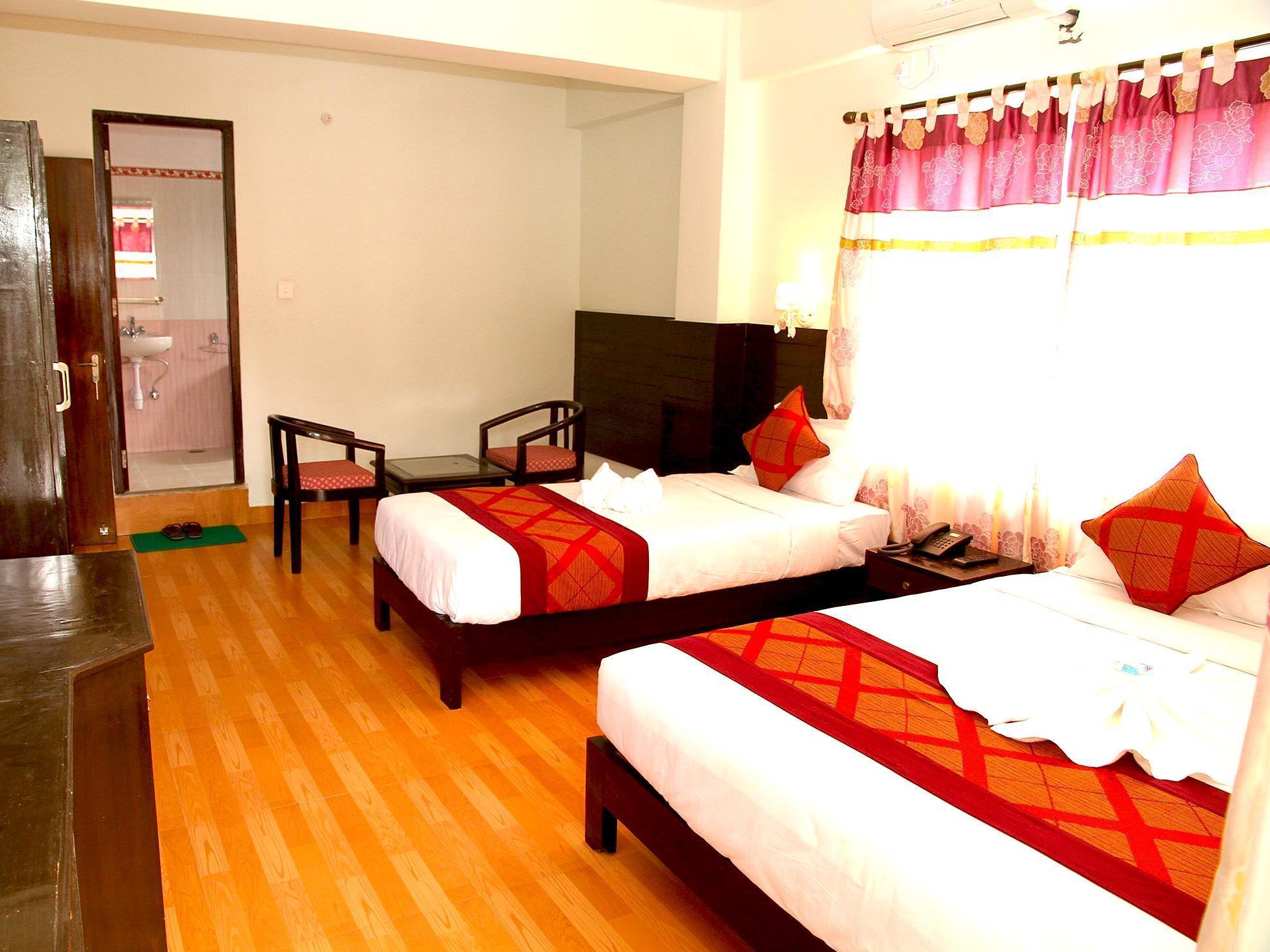 Hotel Center Lake بوكْرا المظهر الخارجي الصورة