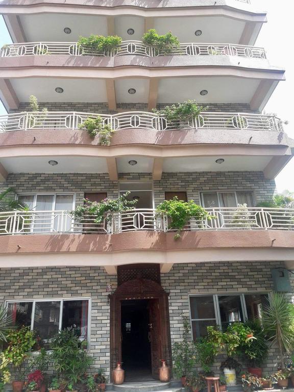 Hotel Center Lake بوكْرا المظهر الخارجي الصورة